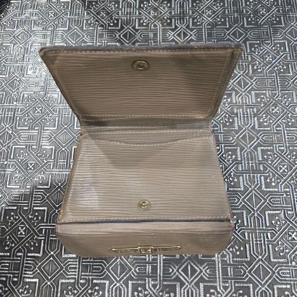 🐢 Vintage Fendi Wallet - Picture 9 of 12